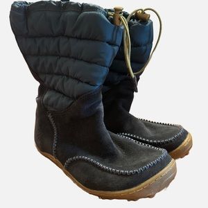 Women’s Minx Columbia moccasin snow boot, size 7